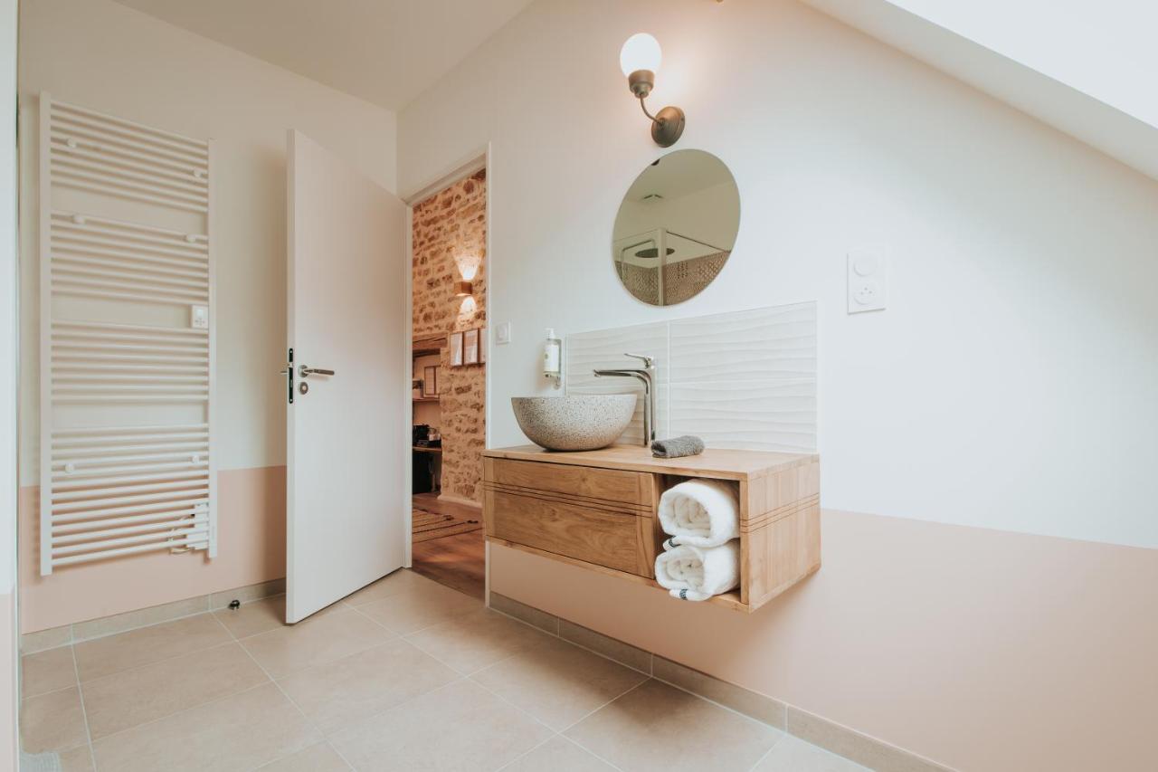 Les Cabottes Hotel Change  Екстериор снимка